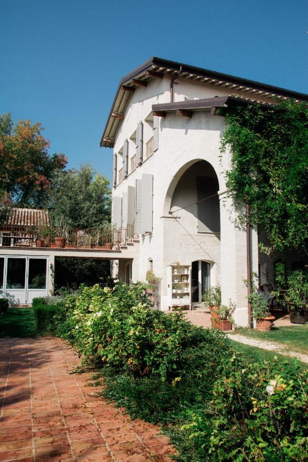 Casale Hortensia เรจโจเอมิเลีย ภายนอก รูปภาพ